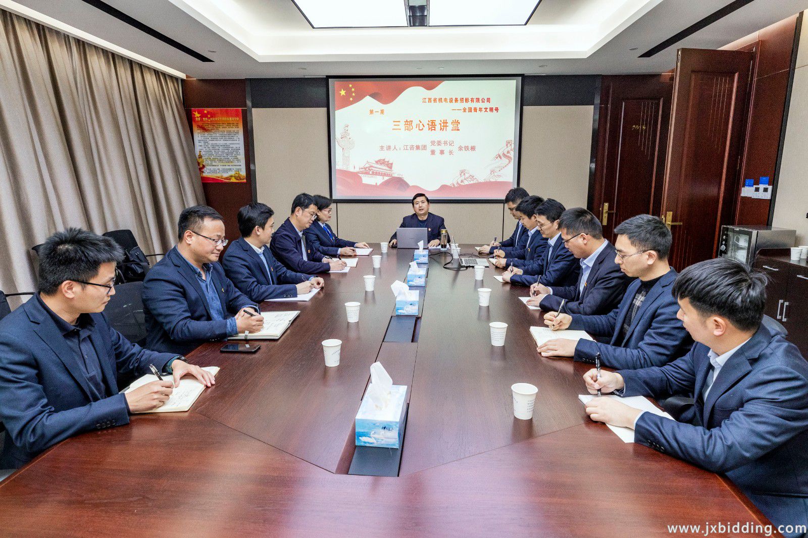 4b78758d47d59faf012a60d3197d52f5.jpg 4b78758d47d59faf012a60d3197d52f5.jpg