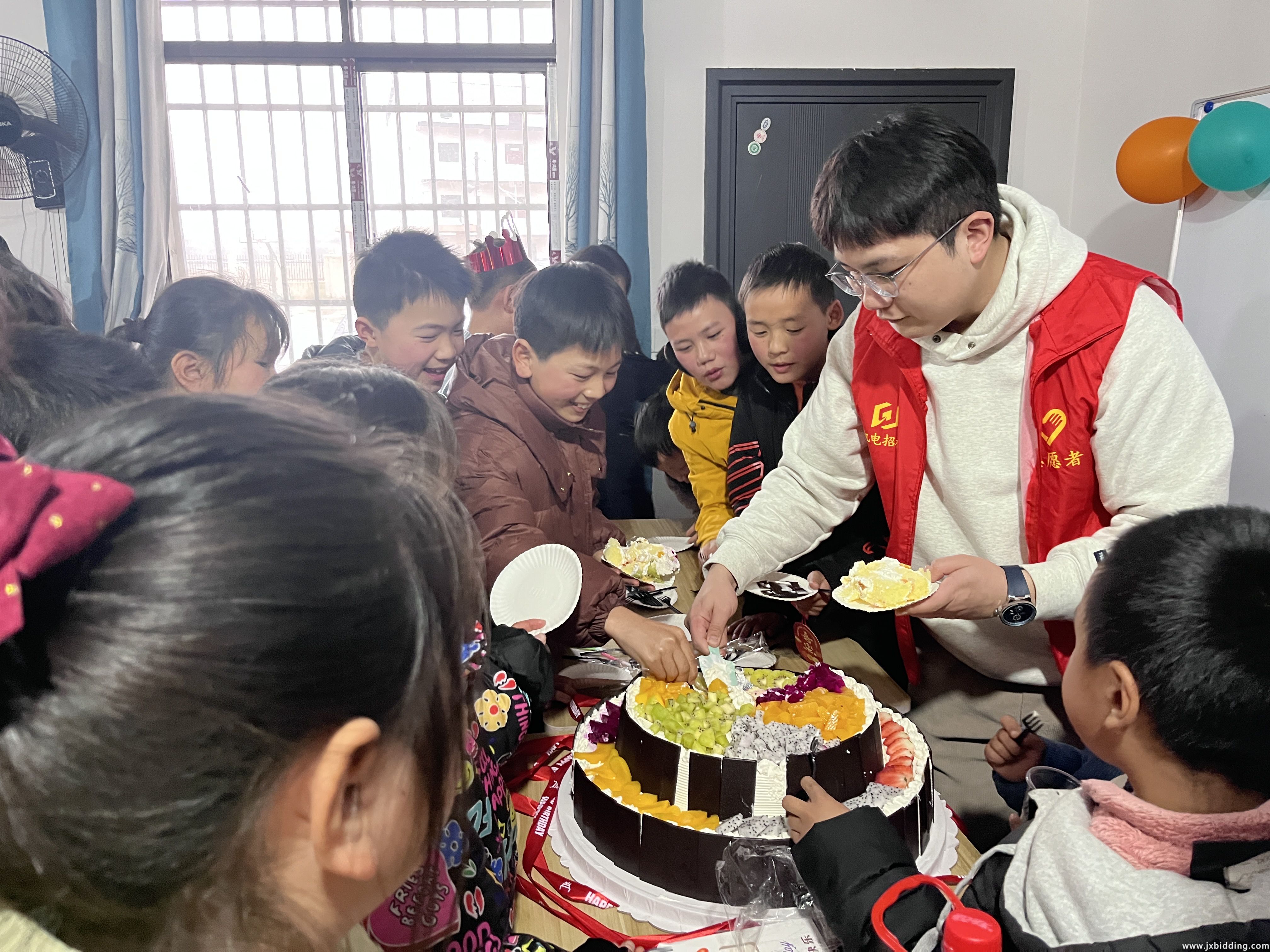 4bc43b9d873a14b3deb1018f35ee86cc.JPG 4bc43b9d873a14b3deb1018f35ee86cc.JPG