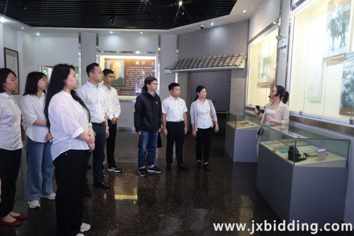 1bb07807247235981442f96dccc16747.jpg 1bb07807247235981442f96dccc16747.jpg